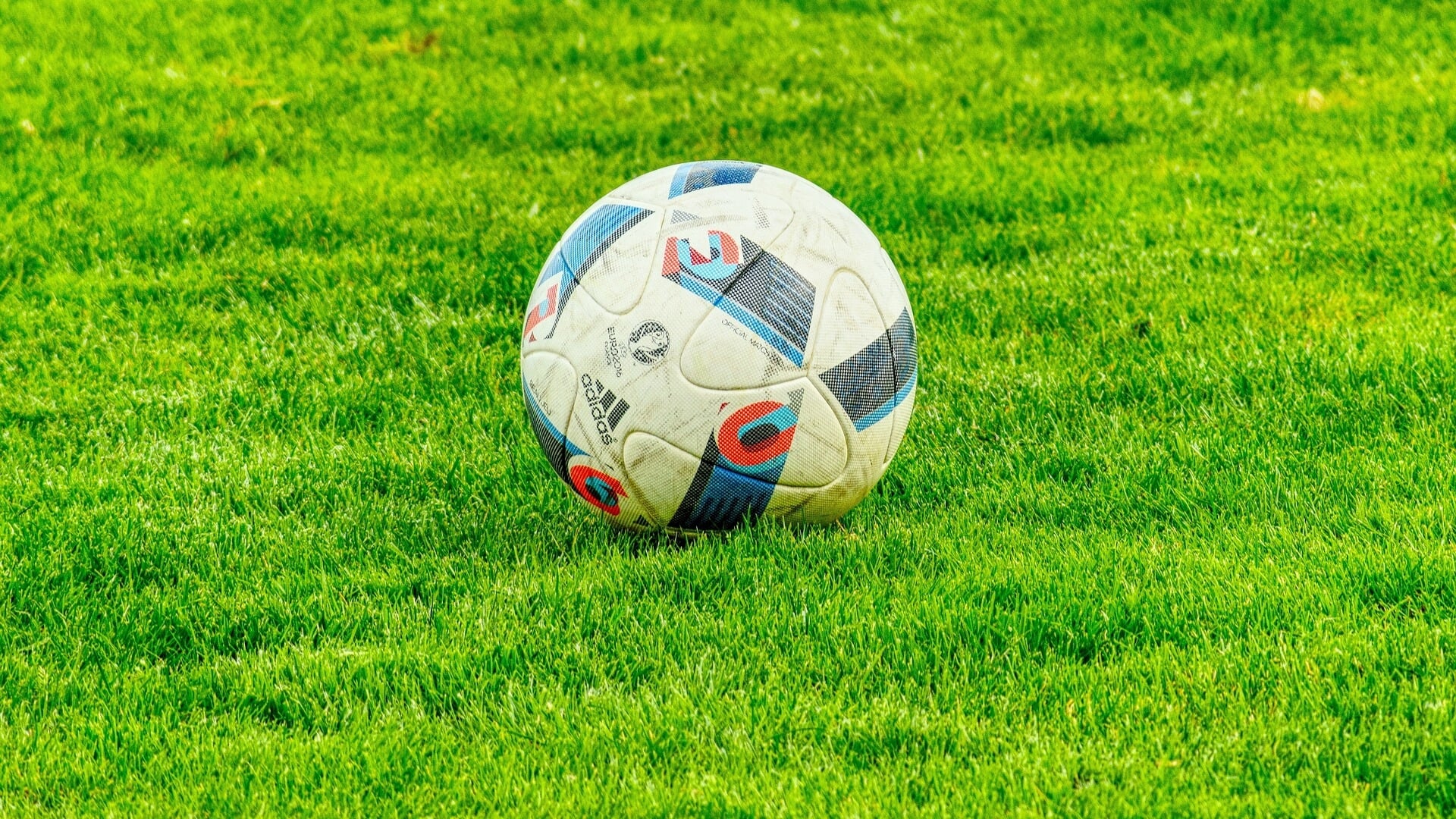 Voetbalsters Zeester verliezen van koploper