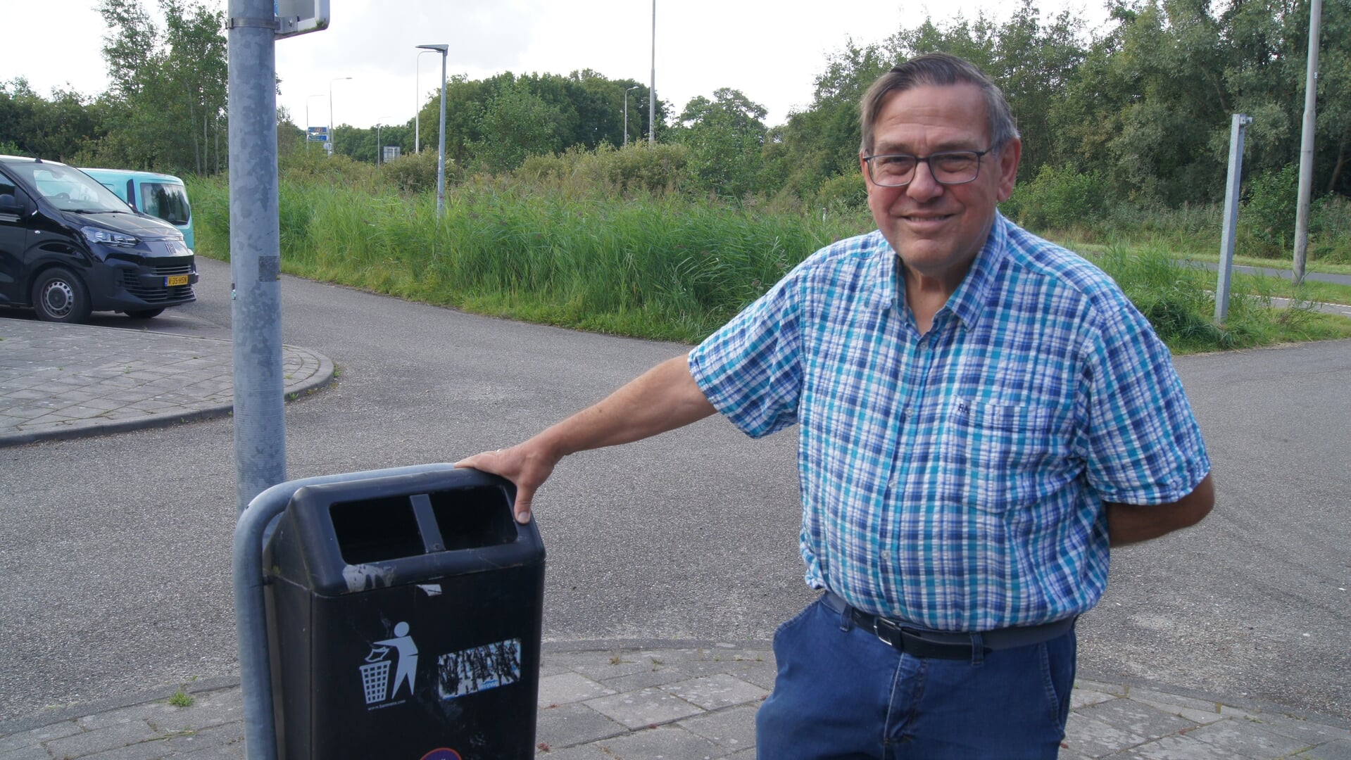 Zwerfvuil houdt dichter Bert Weggemans al jaren bezig