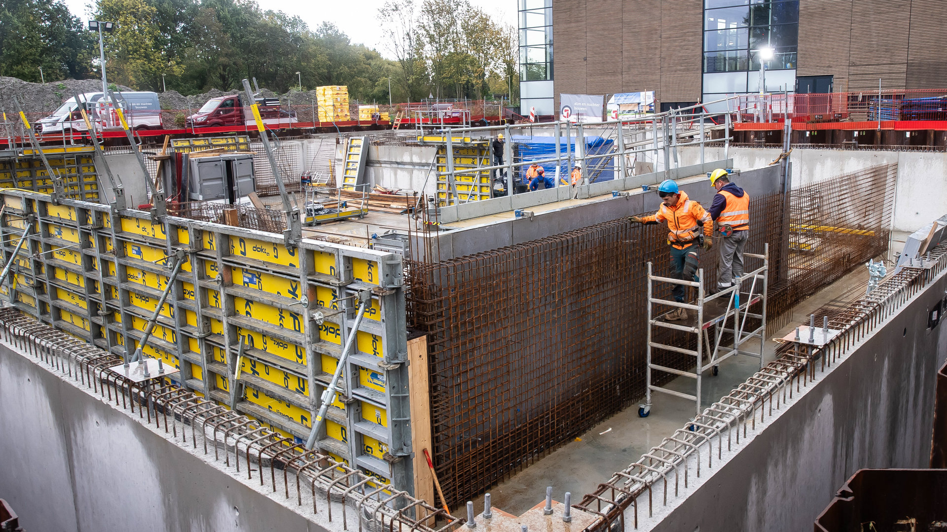 Bouw uitbreiding Leeghwaterbad in Purmerend in volle gang