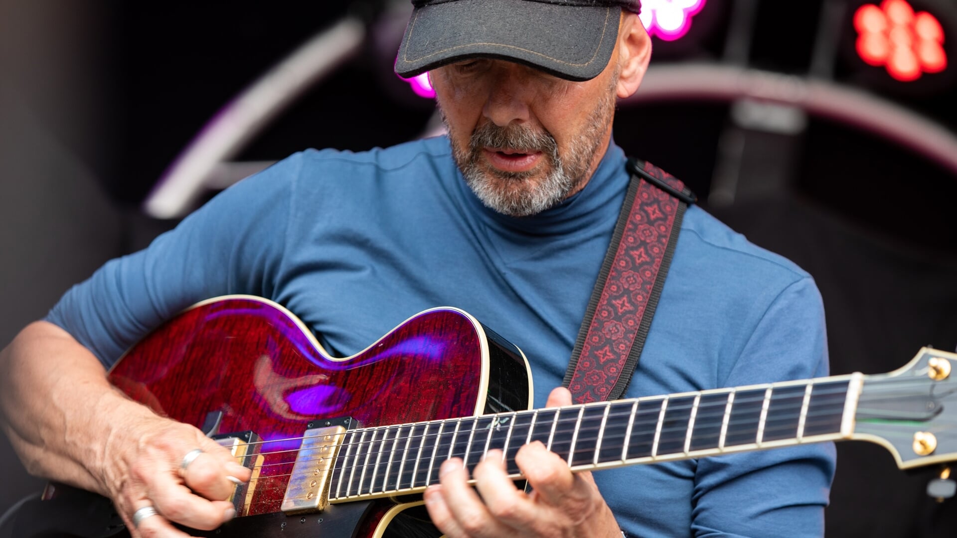 Gitarist Jan Kuiper naar Podium Ewsum