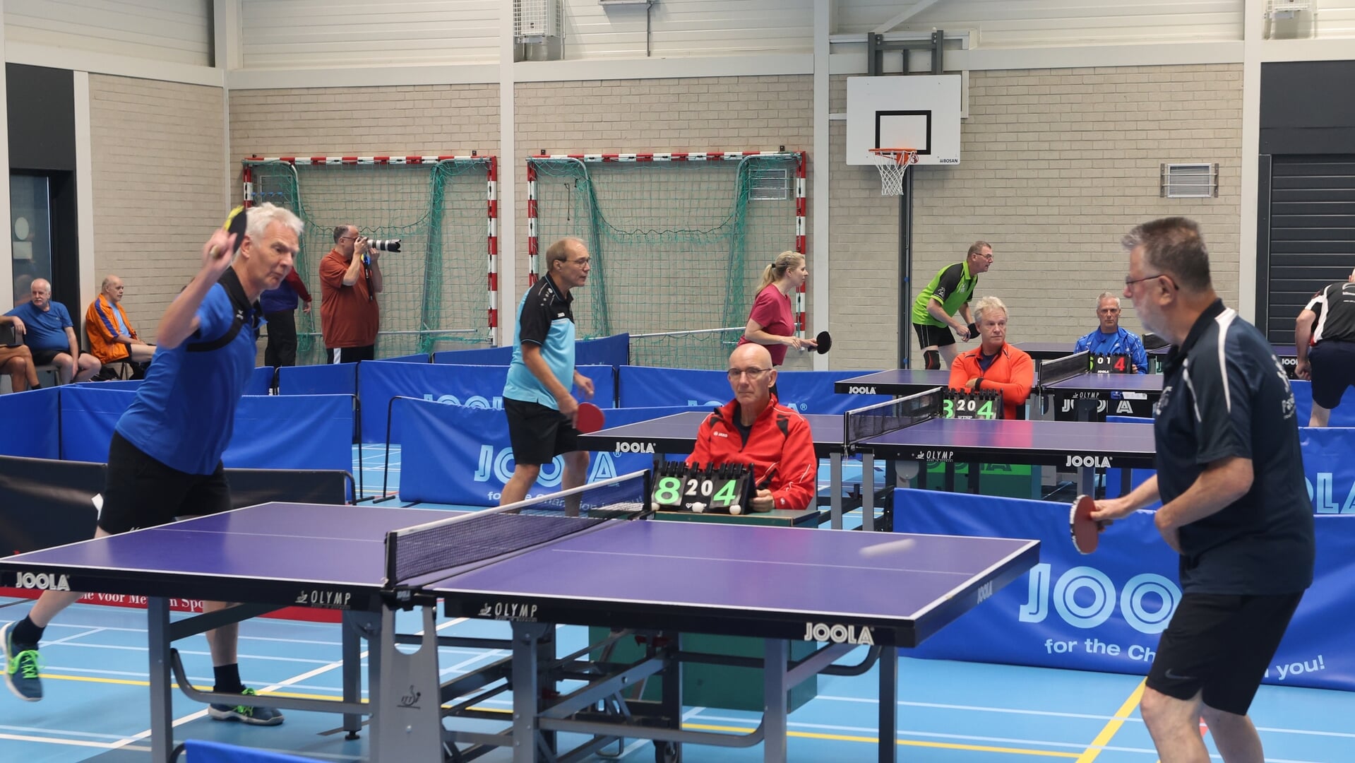 Richard Roossien wint Veteranentoernooi Midstars