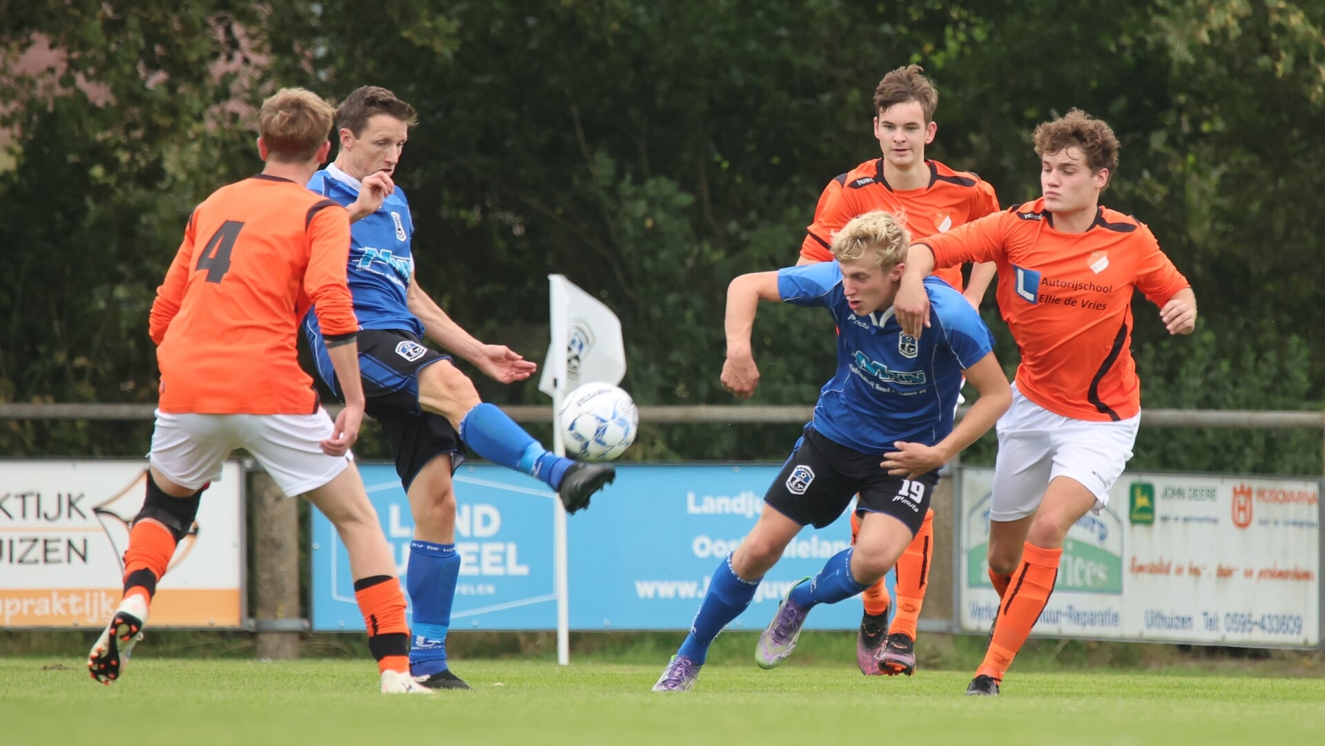 Magistrale vrije trap helpt De Fivel langs De Heracliden: 1-2