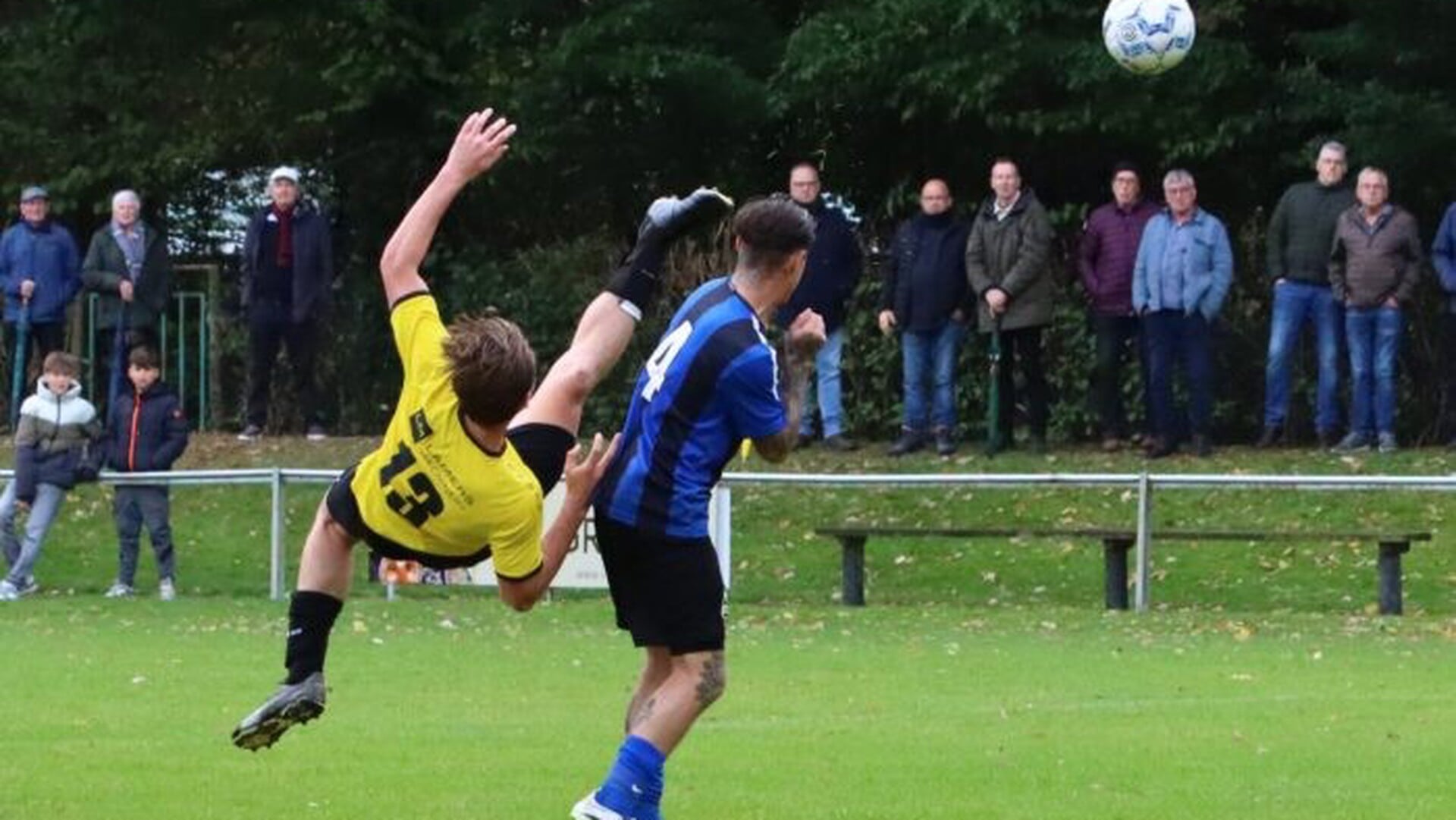 Doelpuntloos gelijkspel Achates, VV Heijen thuis oppermachtig