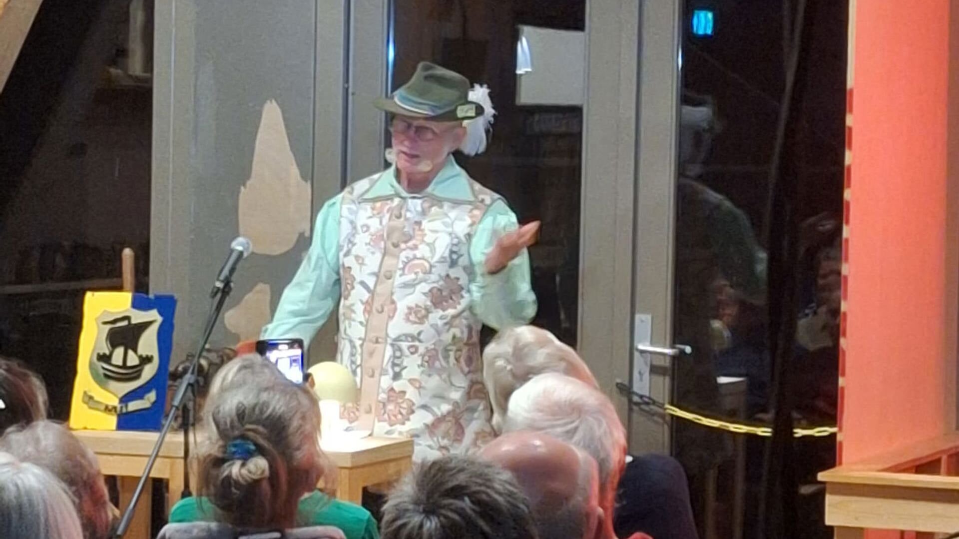 Volle Utherne en Houtstad IJlst bij verhalenavond “’t Fjoer yn my”