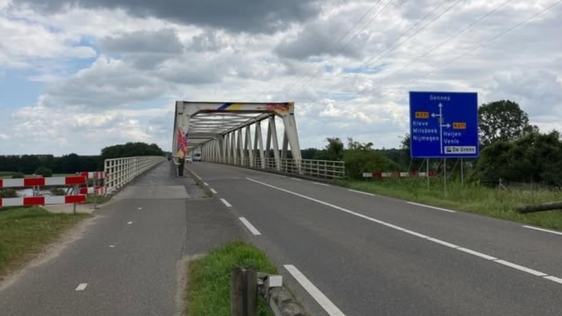 Afsluiting Maasbrug Gennep-Oeffelt