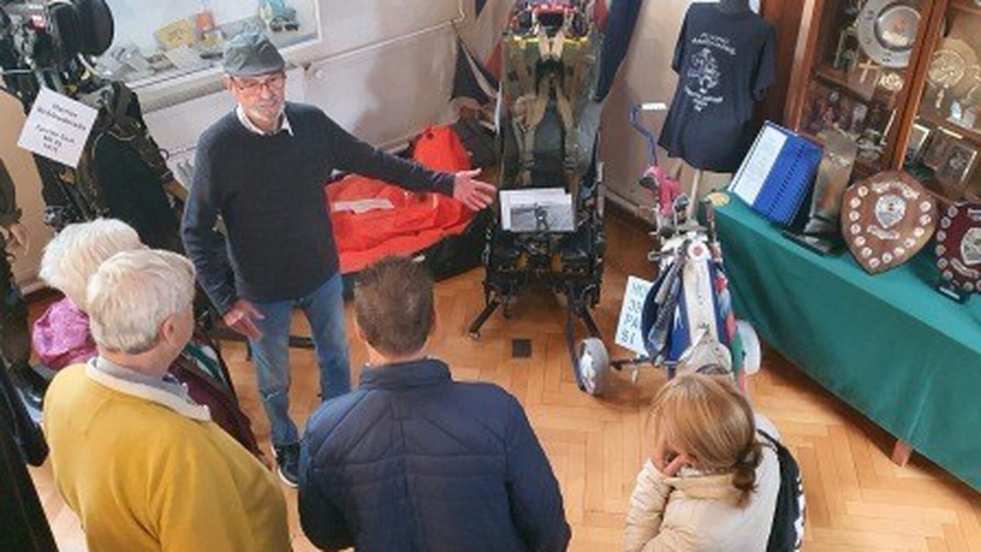 Bergse buurtvereniging bezoekt RAF Museum