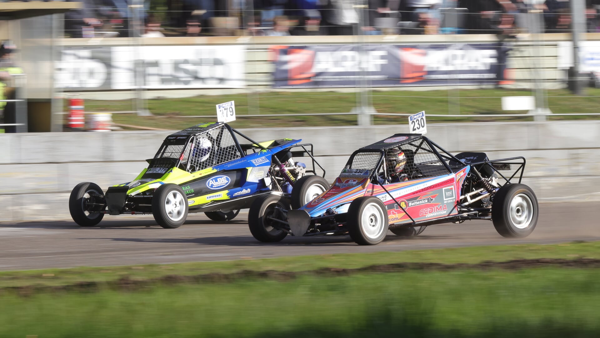 Autocross-spektakel sluit seizoen af in Ter Apel