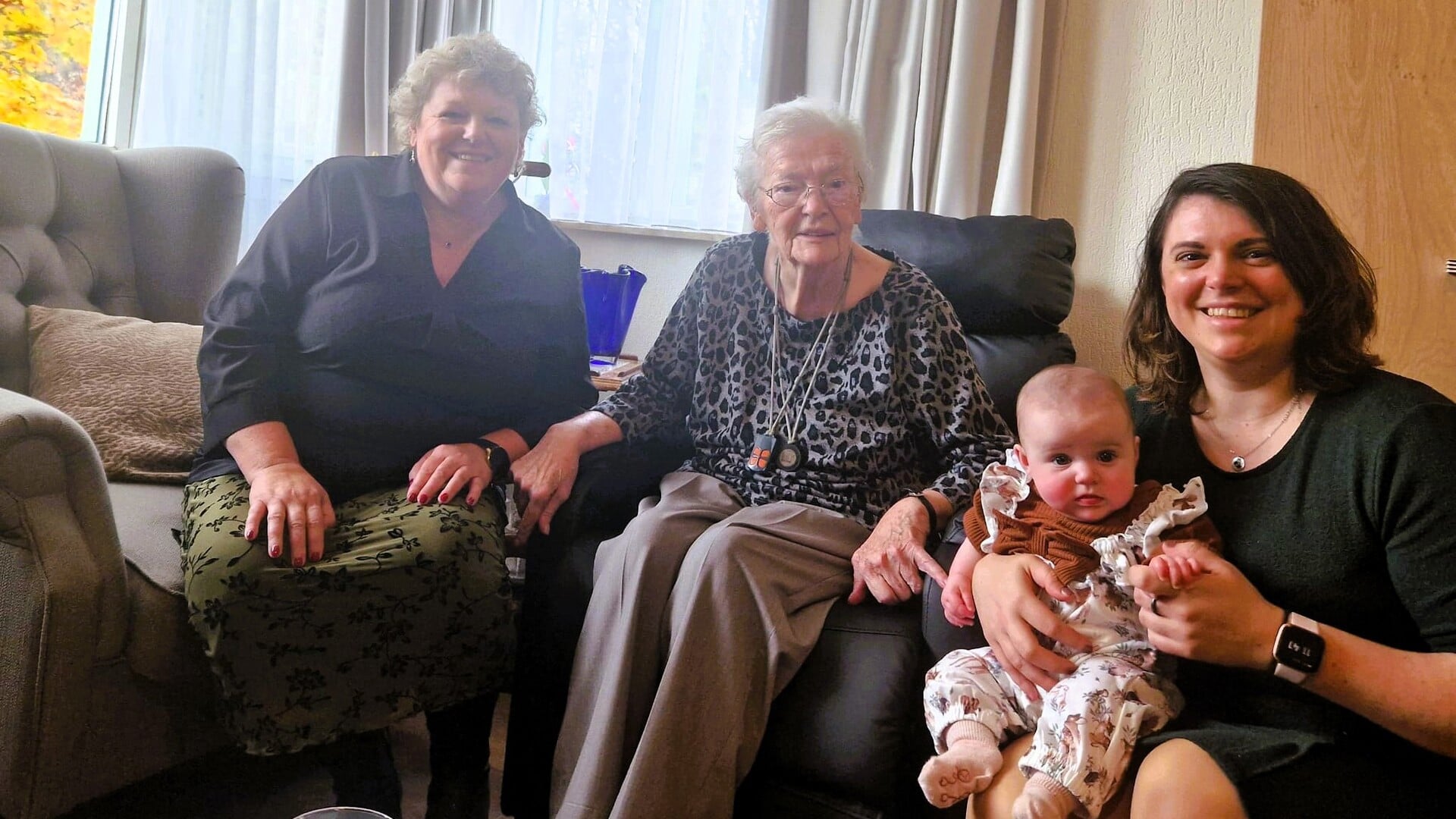 Lily maakt 4 generaties compleet