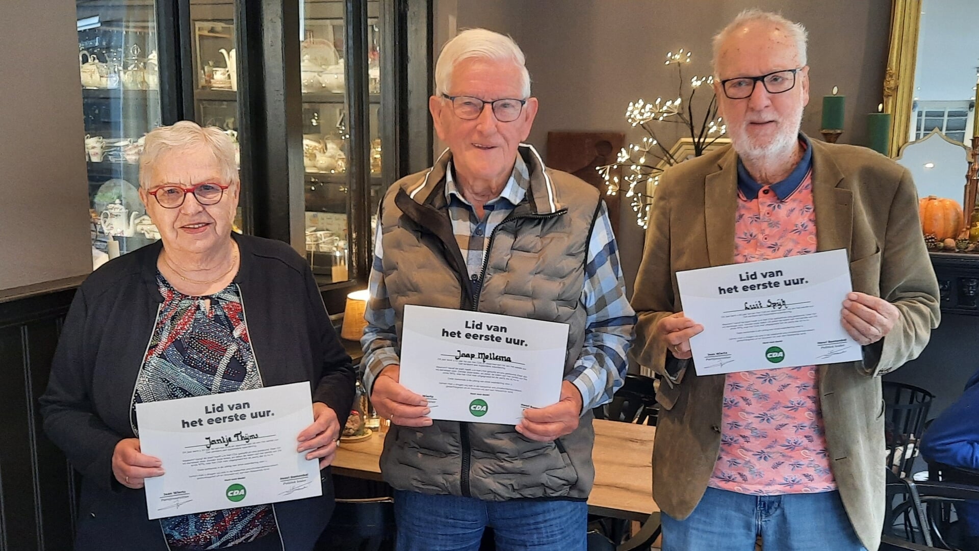 CDA Aa en Hunze eert trouwe leden