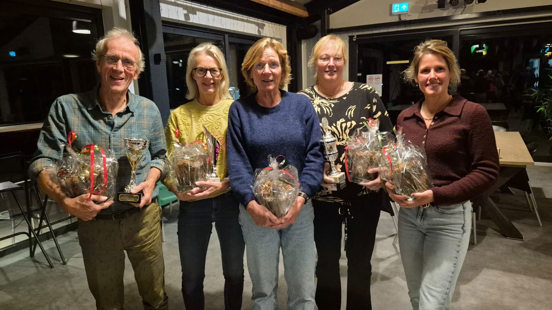 Artemis Winsum huldigt clubkampioenen