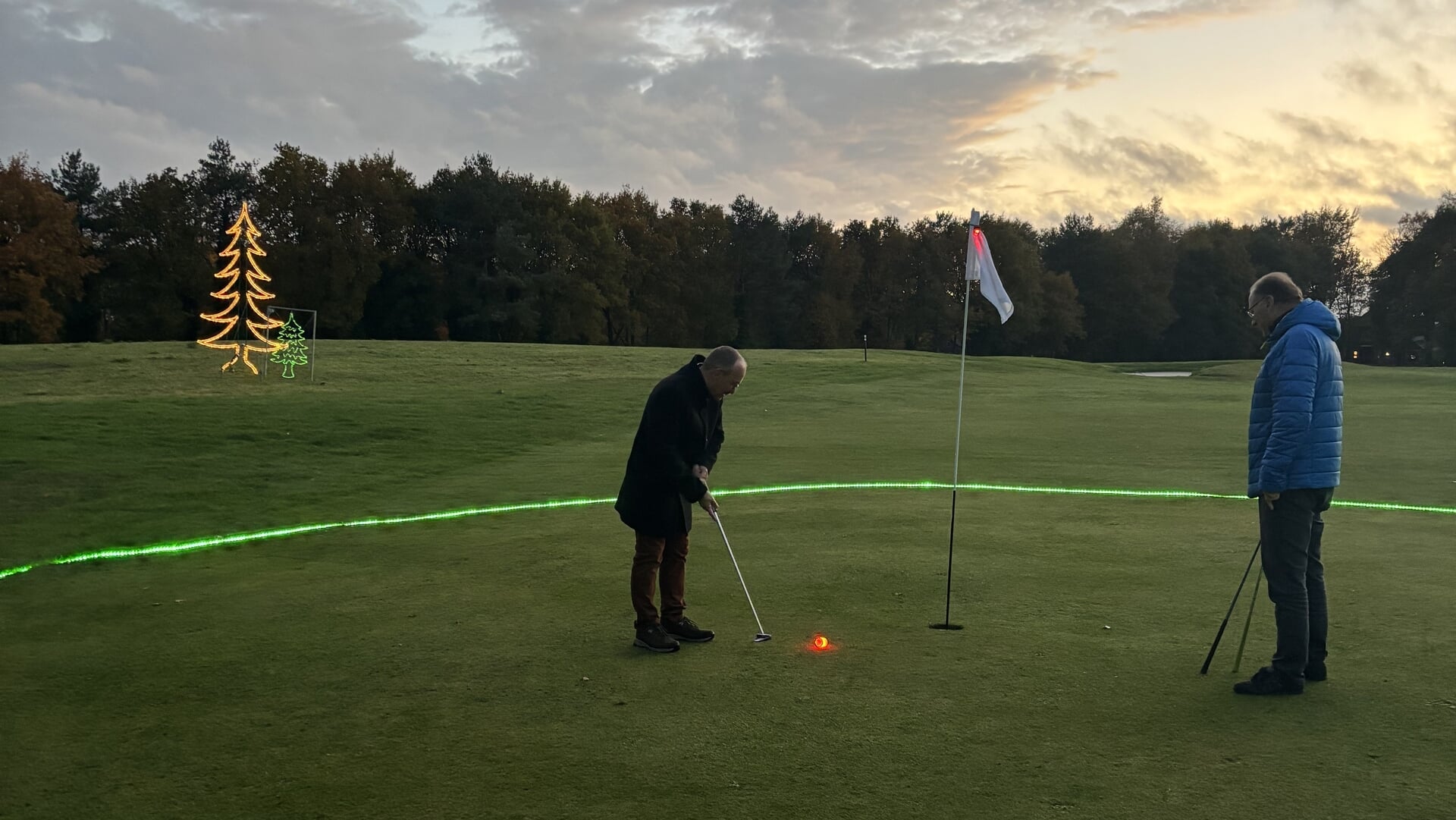 Burgemeester opent Winterbeleving Nightgolf & Fun op Semslanden