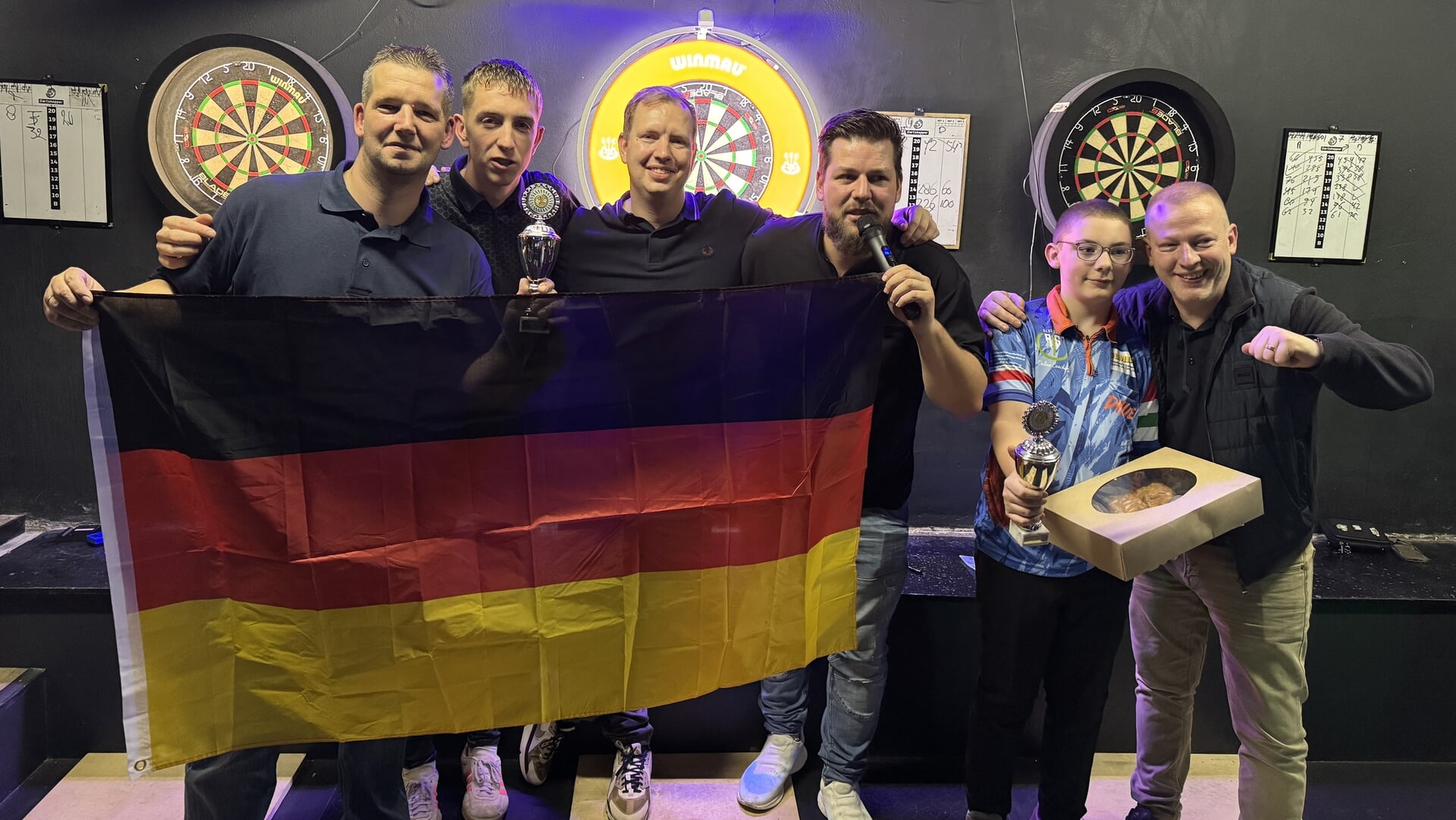 Nico Hoek wint in Bafloër Kelder Darts League