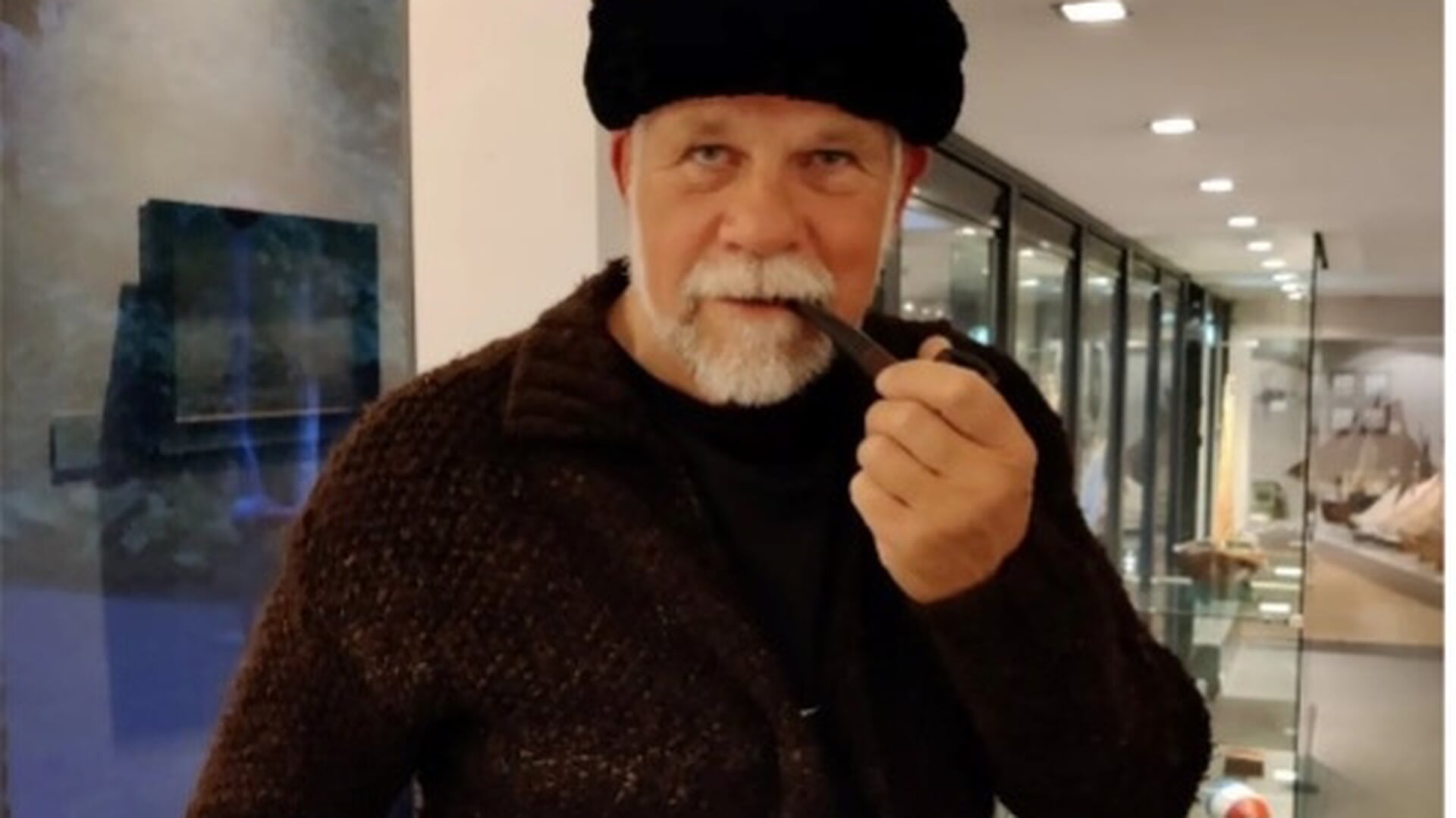 Houtstad IJlst Museumcafé verwelkomt ‘Verhalenverteller’ John Ebink