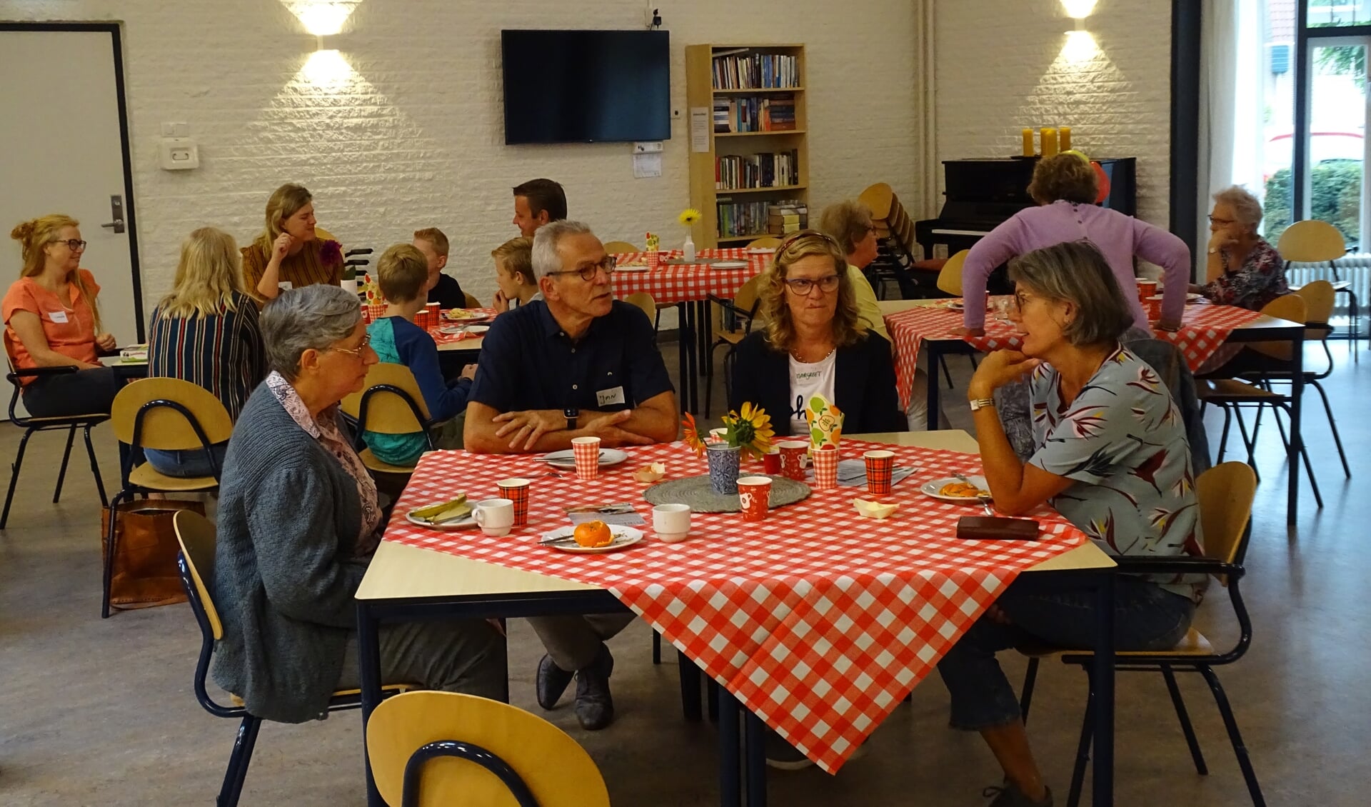 Gezelligheid Troef Tijdens Kerk & Buurt West - Al Het Nieuws Uit Veenendaal