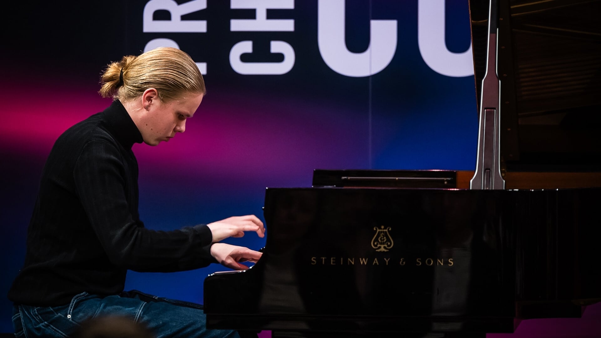 Pianist Teun van Doorn uit IJlst halvefinalist Prinses Christina Concours