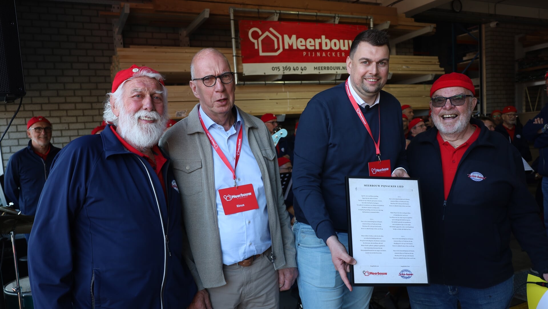 Spetterend ‘verhuisjubileumfeest’ bij Meerbouw Pijnacker