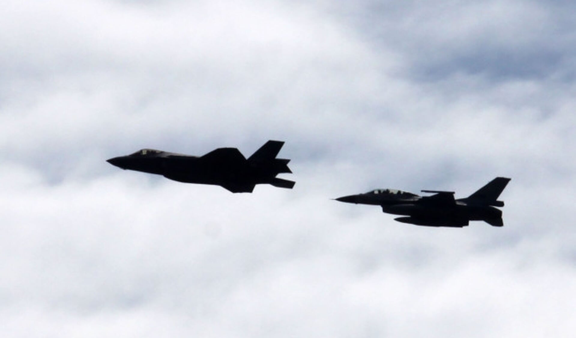 JSF F35 passeert Zwolle - De Swollenaer | Nieuws uit Zwolle en omstreken