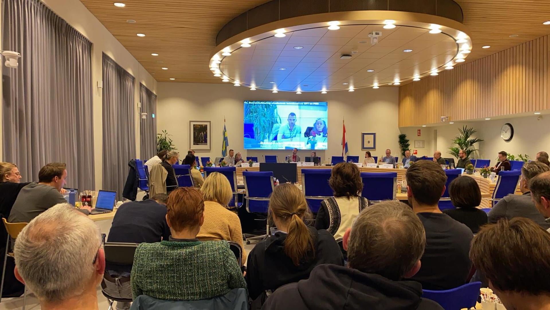 Eerlijk Alternatief: Plan bijeenkomsten beter, niet in de schoolvakantie
