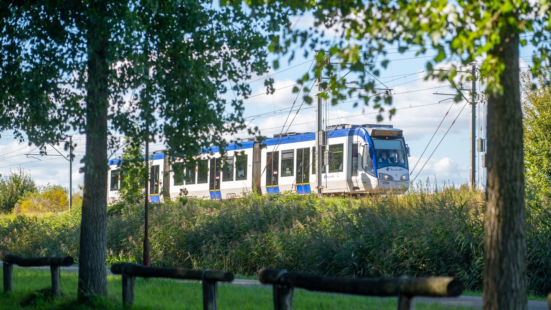 Met volle metro’s en drukke wegen: is Pijnacker-Nootdorp klaar voor de toekomst?