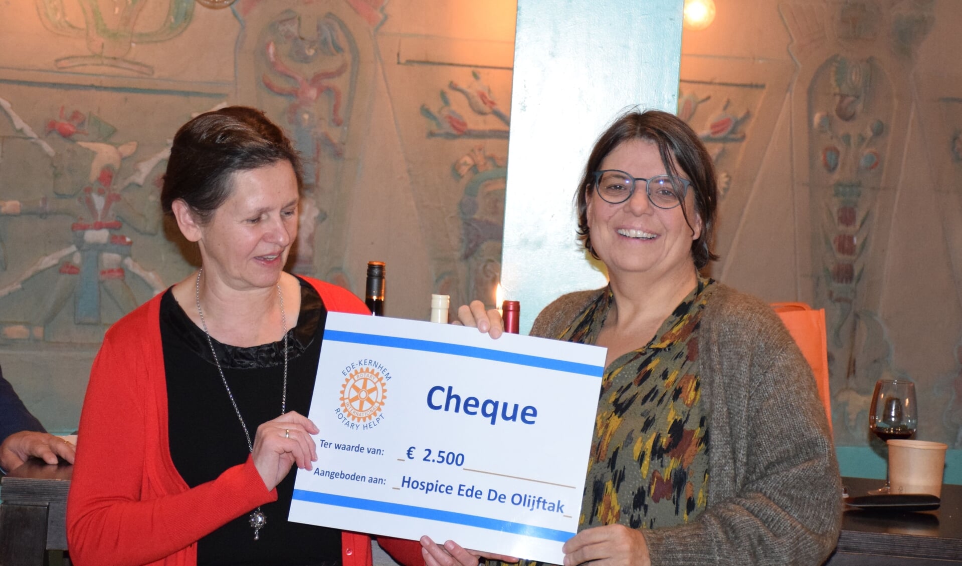 Hospice De Olijftak ontvangt 2.500 euro