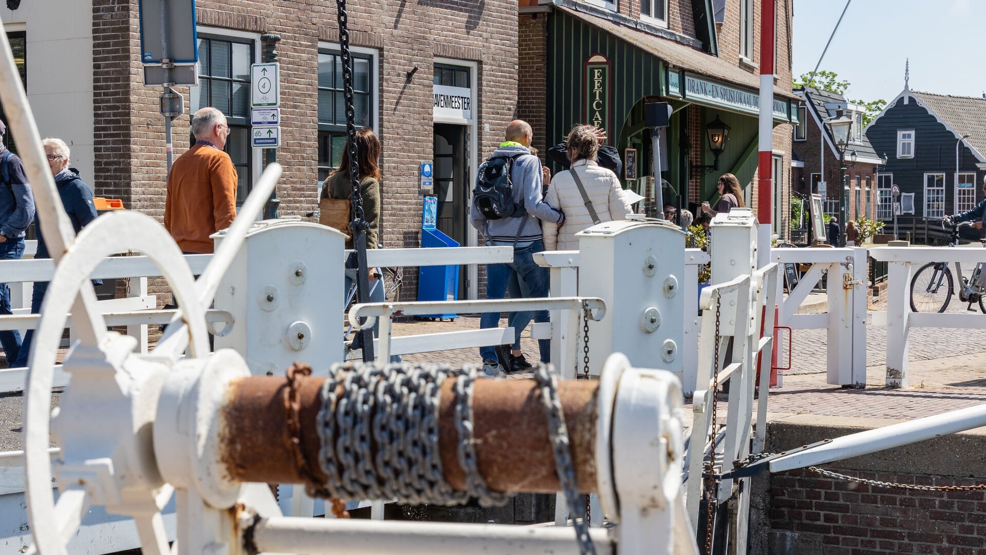 FOTO’S l Kunstroute in Stavoren van start