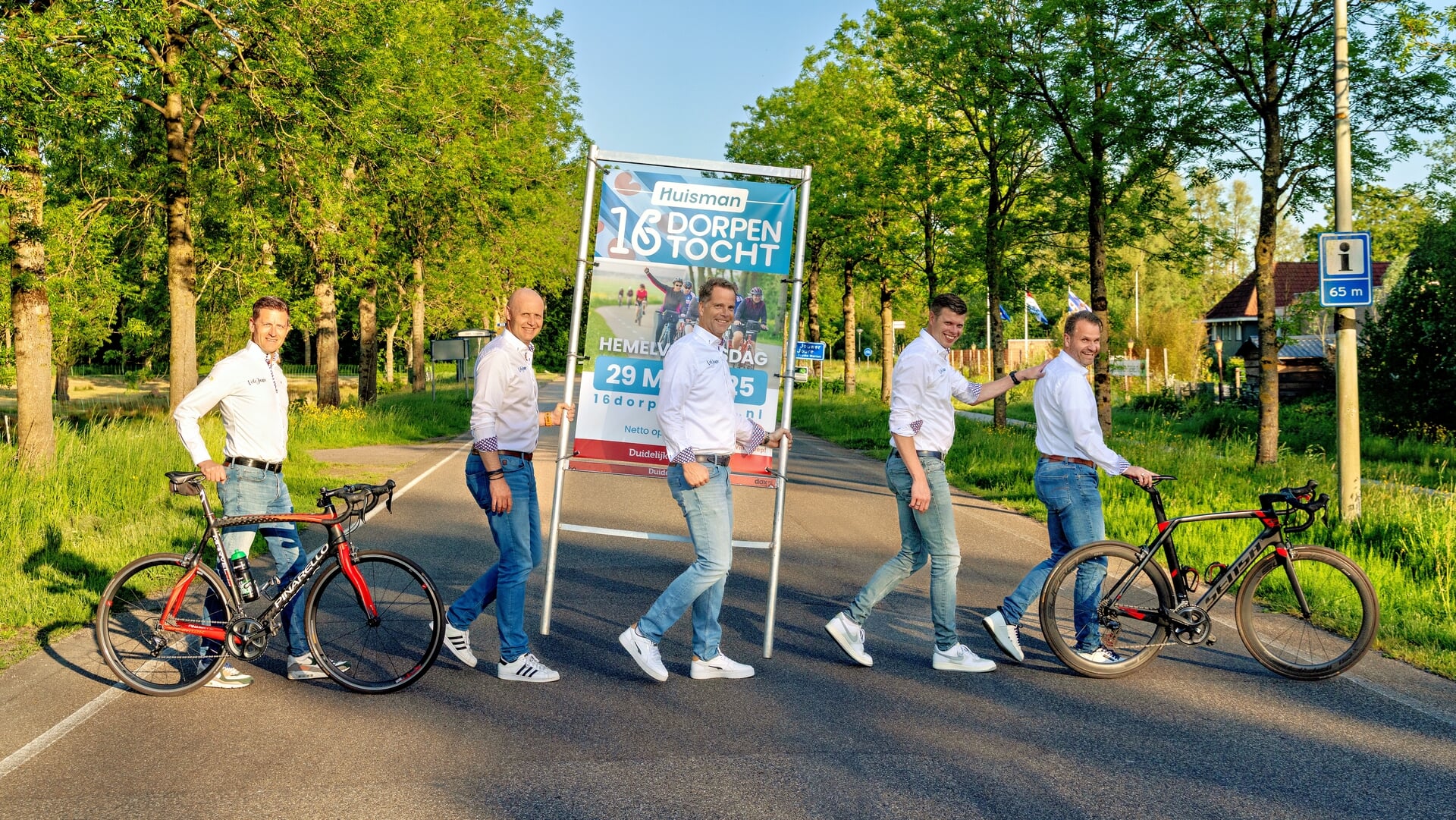 Internationale schaatstoppers aan de start van de 38e 16 Dorpentocht – inschrijving is geopend