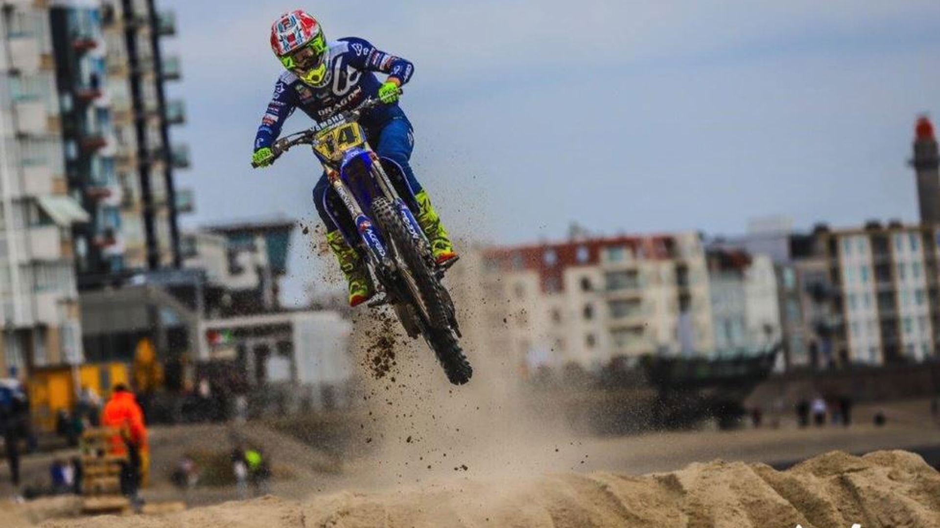 Sportom: Knuiman imponeert in MX1 en Alverna op schot