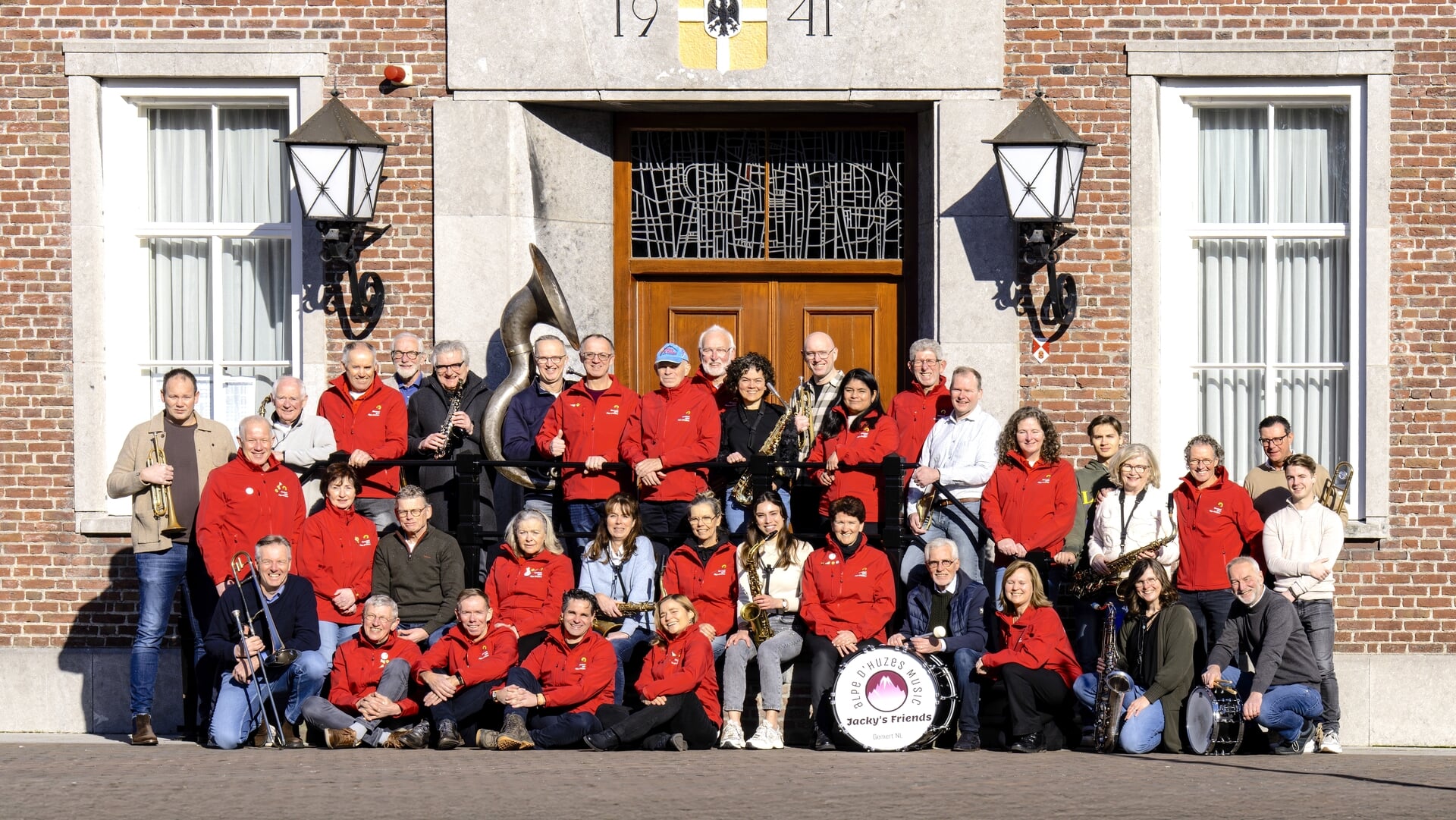 Uitzwaaifeest Gimmert goes Alpe d’HuZes