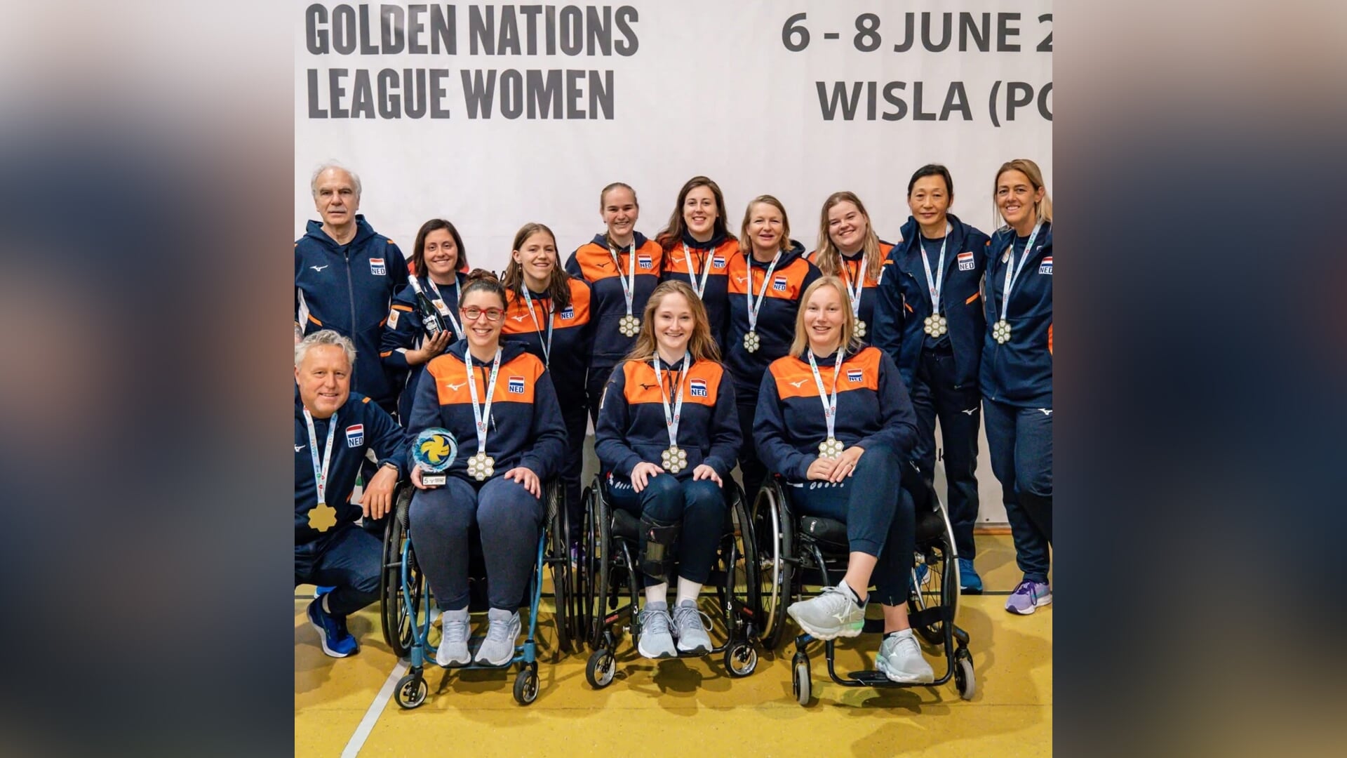 Friese coach Hong Zhao boekt succes met Nederlands dames-zitvolleybalteam in Golden Nations League