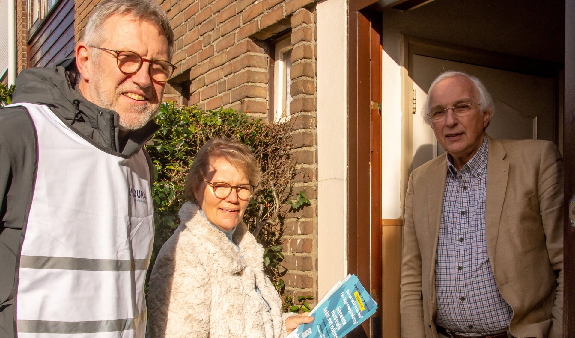 Vrijwilligers van Endura langs de deuren in Stadsdennen en Nachthok voor lagere stookkosten