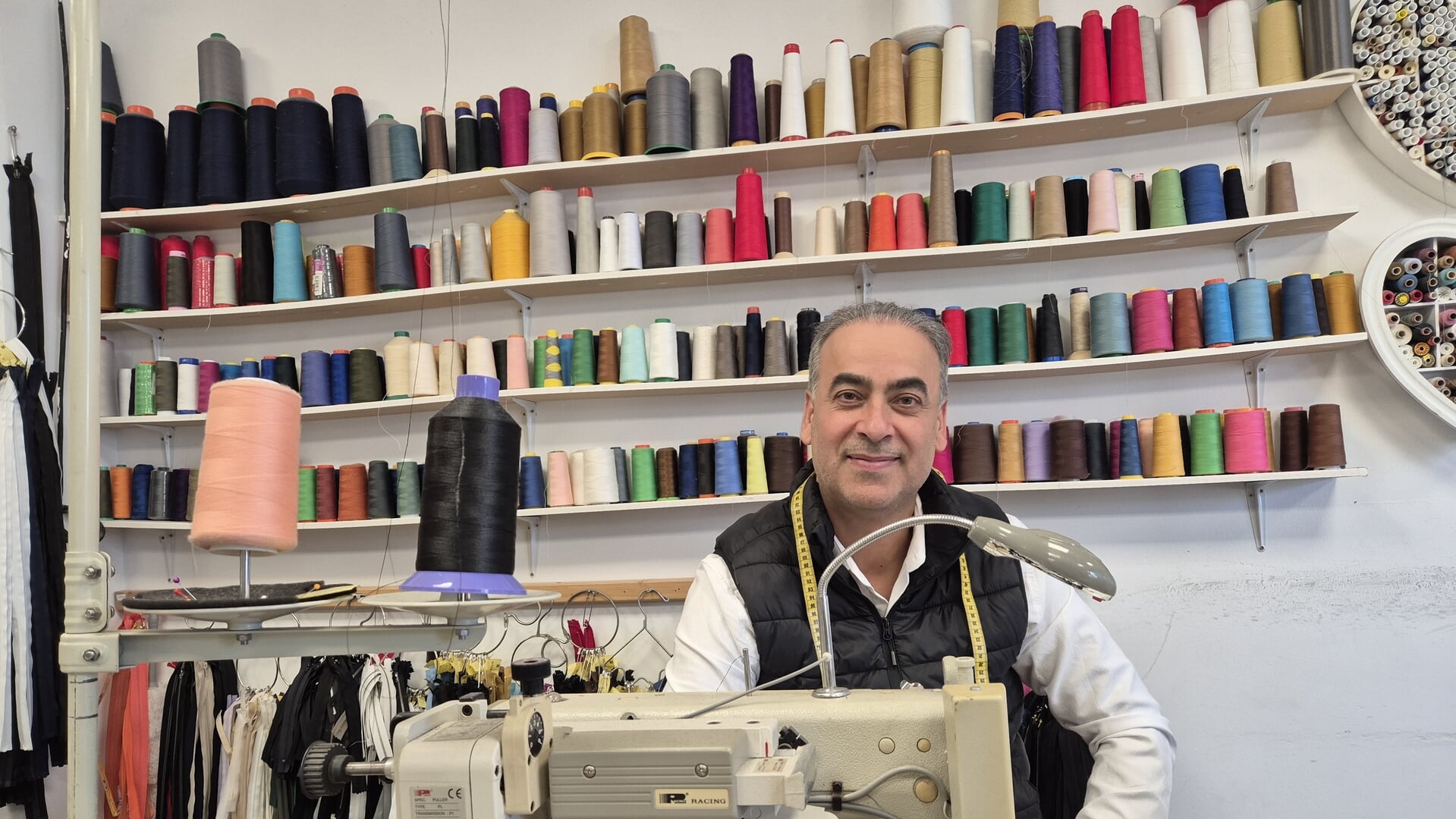 Een kleermaker met een vaste hand, een scherp oog en een groot hart