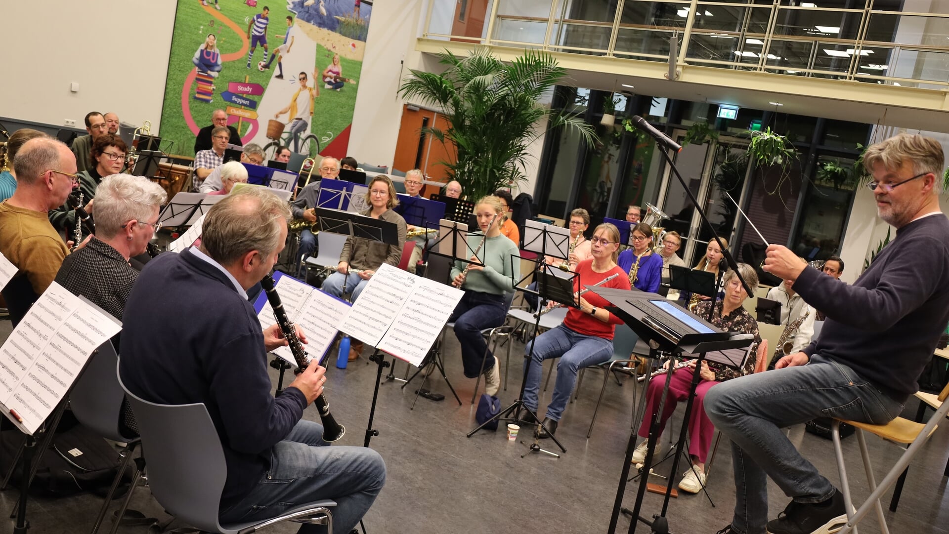 Excelsior en Helicon geven samen een concert