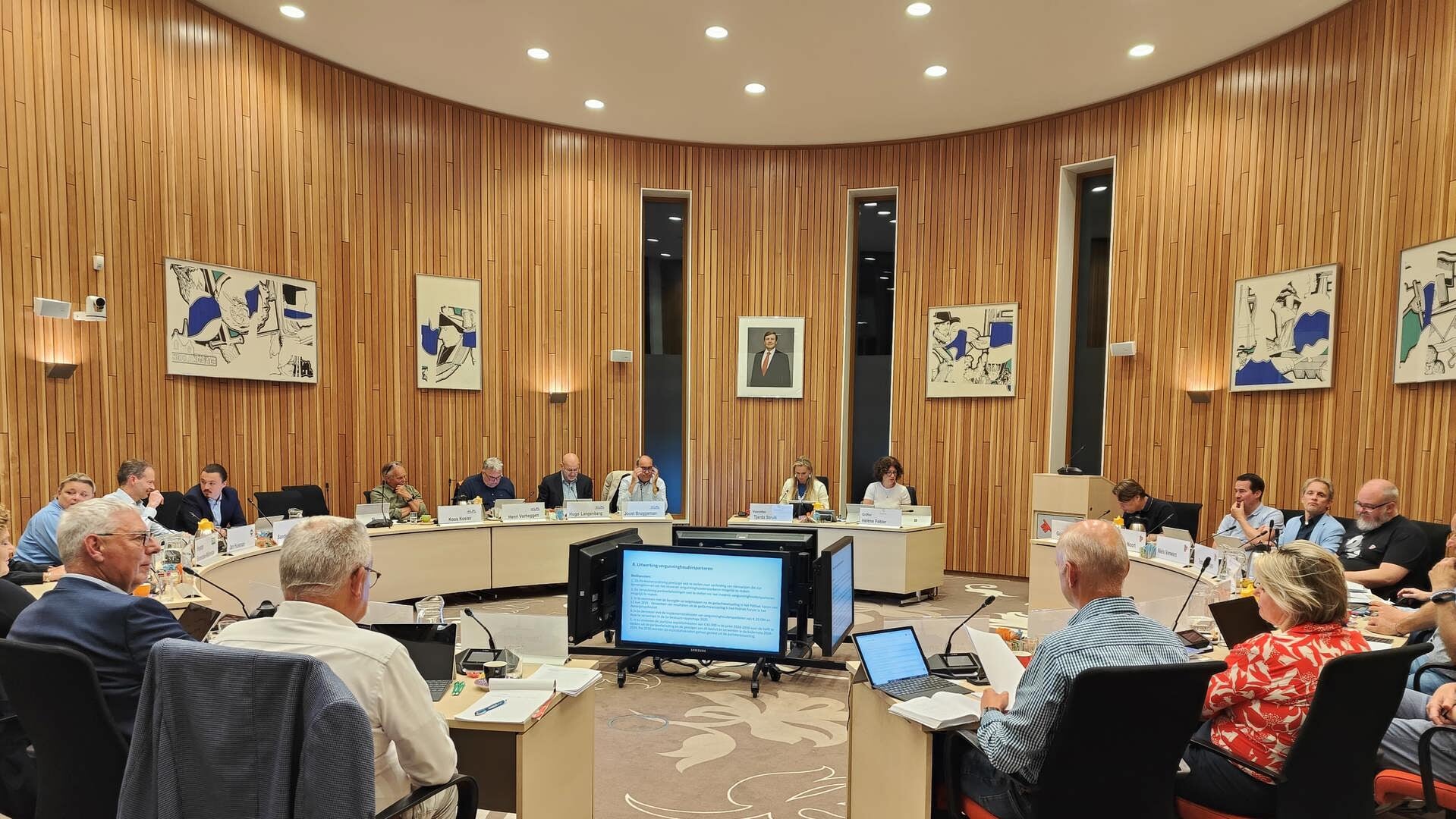 Raad stemt unaniem tegen vergunninghoudersparkeren