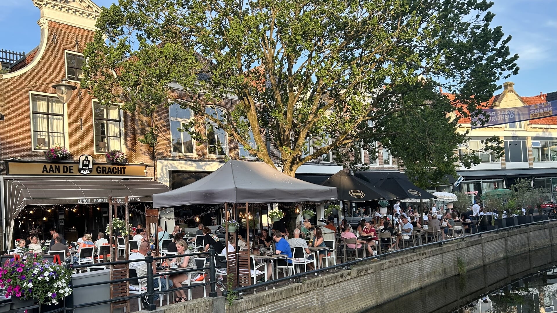 Nog lang nazomeren op de terrassen in Sneek