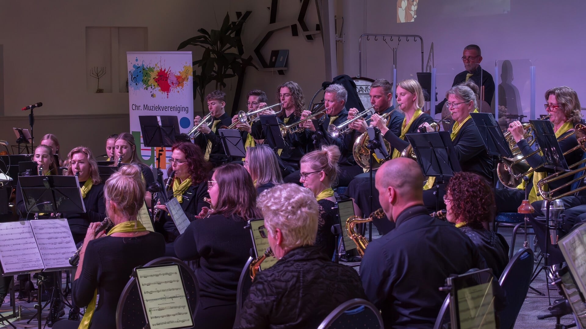 UNI viert 125 jaar met concert vol klank én kleur