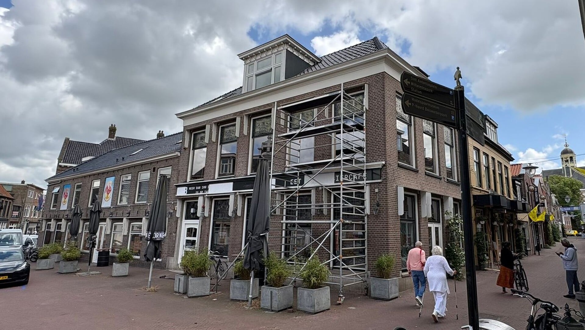 Iris de Jong opent op woensdag 9 juli nieuwe horecazaak in Sneek: ‘Twee smaken onder één dak’