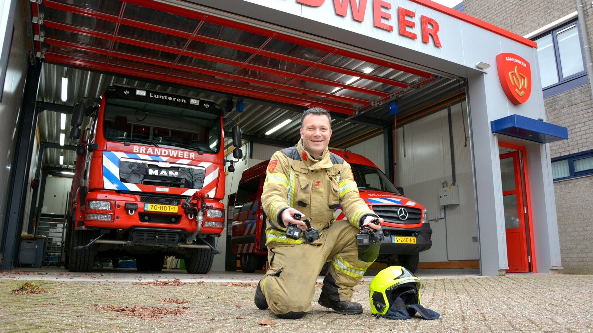 YouTube-hit Brandweer Lunteren opeens op zwart na klacht over privacy ...