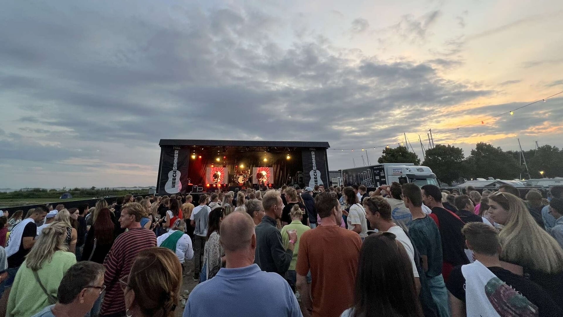 Heechsimmer Festival opnieuw groot succes aan het strand