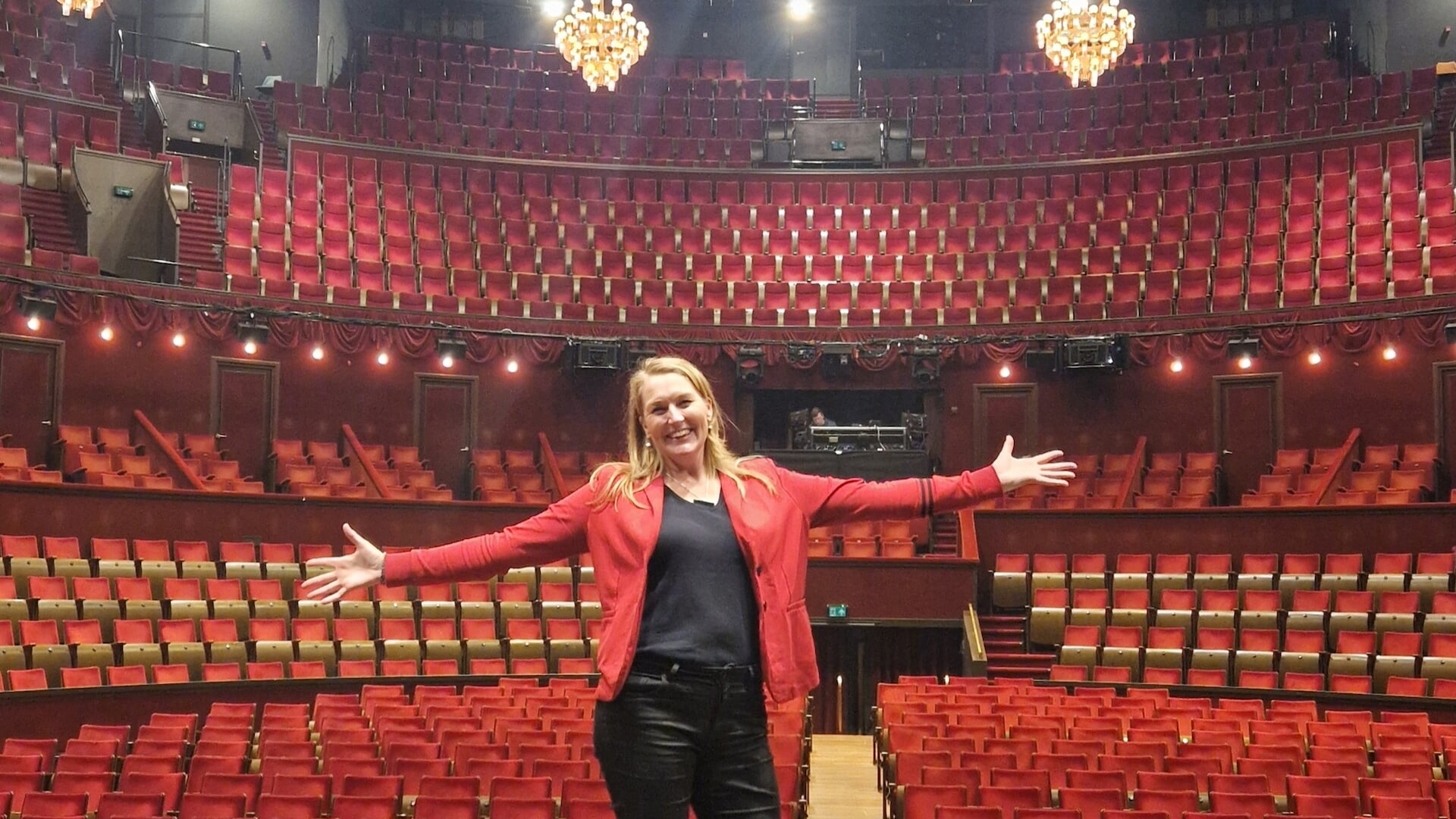 Voorburgse Connie van Rossum op podium Carré met Sting - Adverteren ...