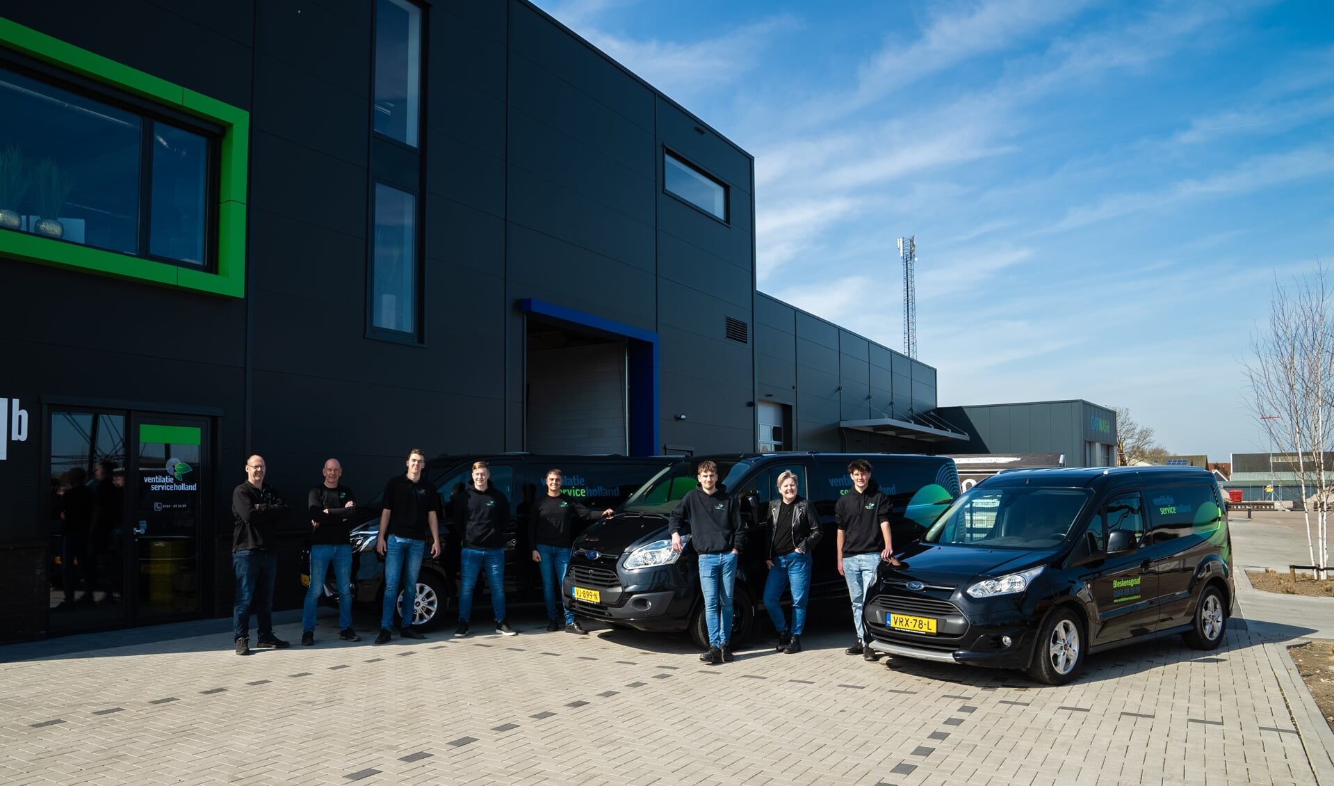 Officiële opening van het gloednieuwe bedrijfspand van Ventilatie Service Holland in Bleskensgraaf