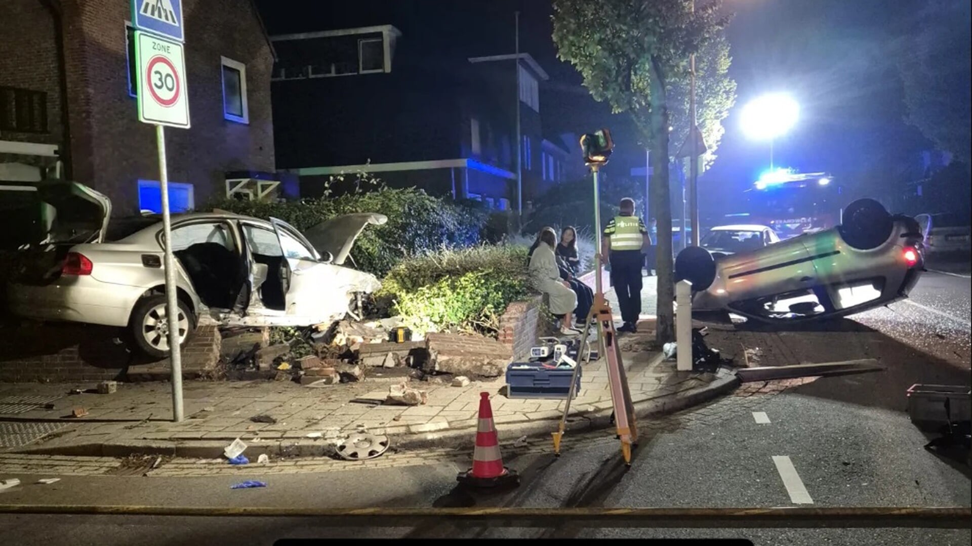 Vier gewonden na nachtelijk ongeval in Rijnsburg