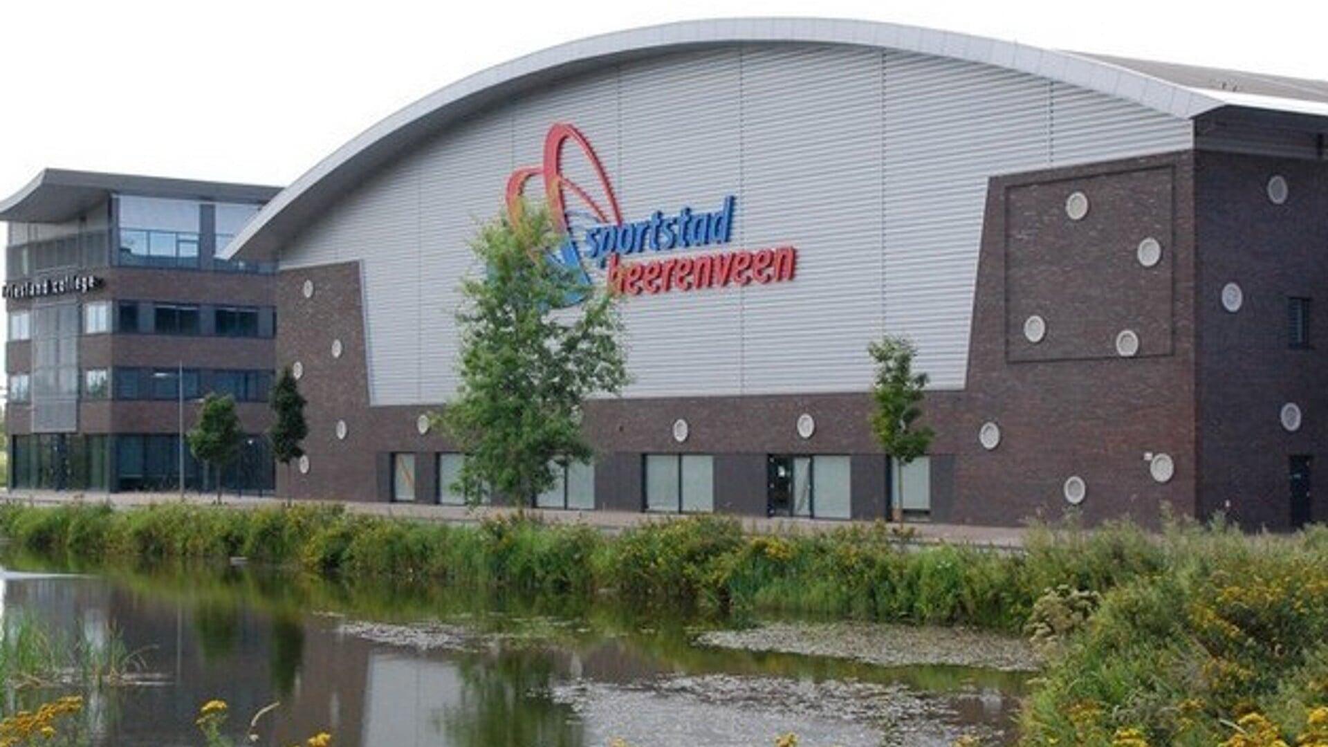 vier dagen zwemplezier voor jong en oud in Sportstad Heerenveen