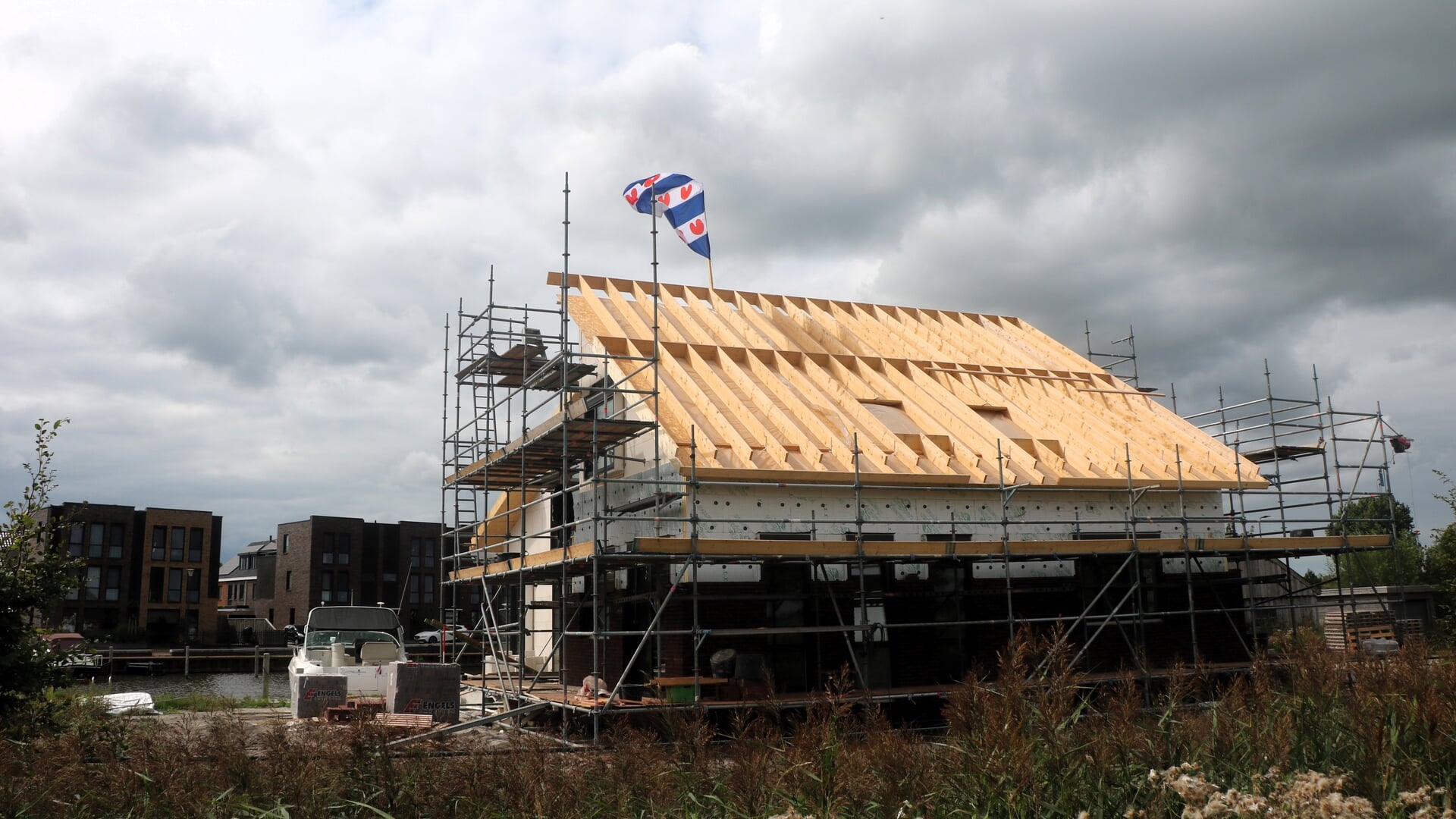 Hoogste punt bereikt aan de Groene Dijk in Sneek