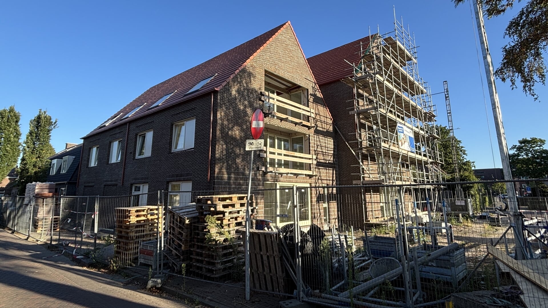 Woningbouwproject Gemert in de steigers