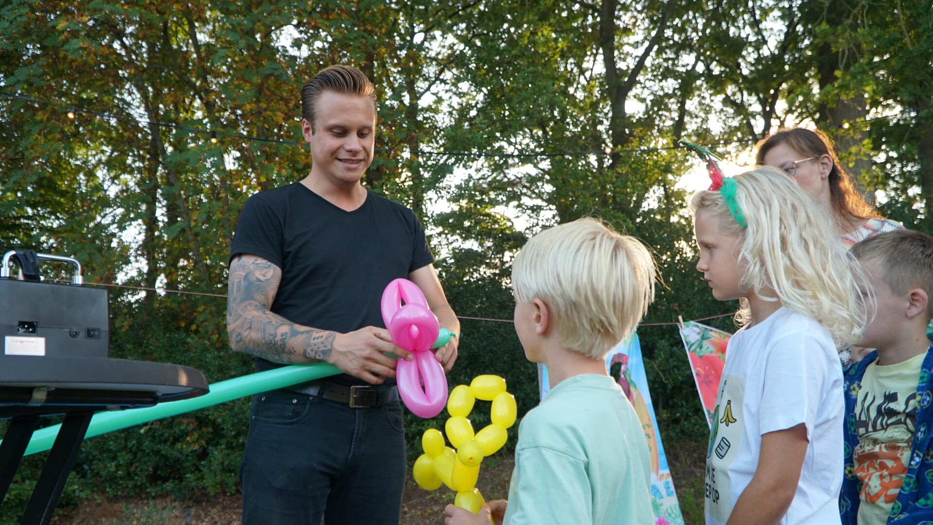 Dorpsfeest Oranjewoud van start: 46e editie met ‘Simmer yn e Wald’ (video)