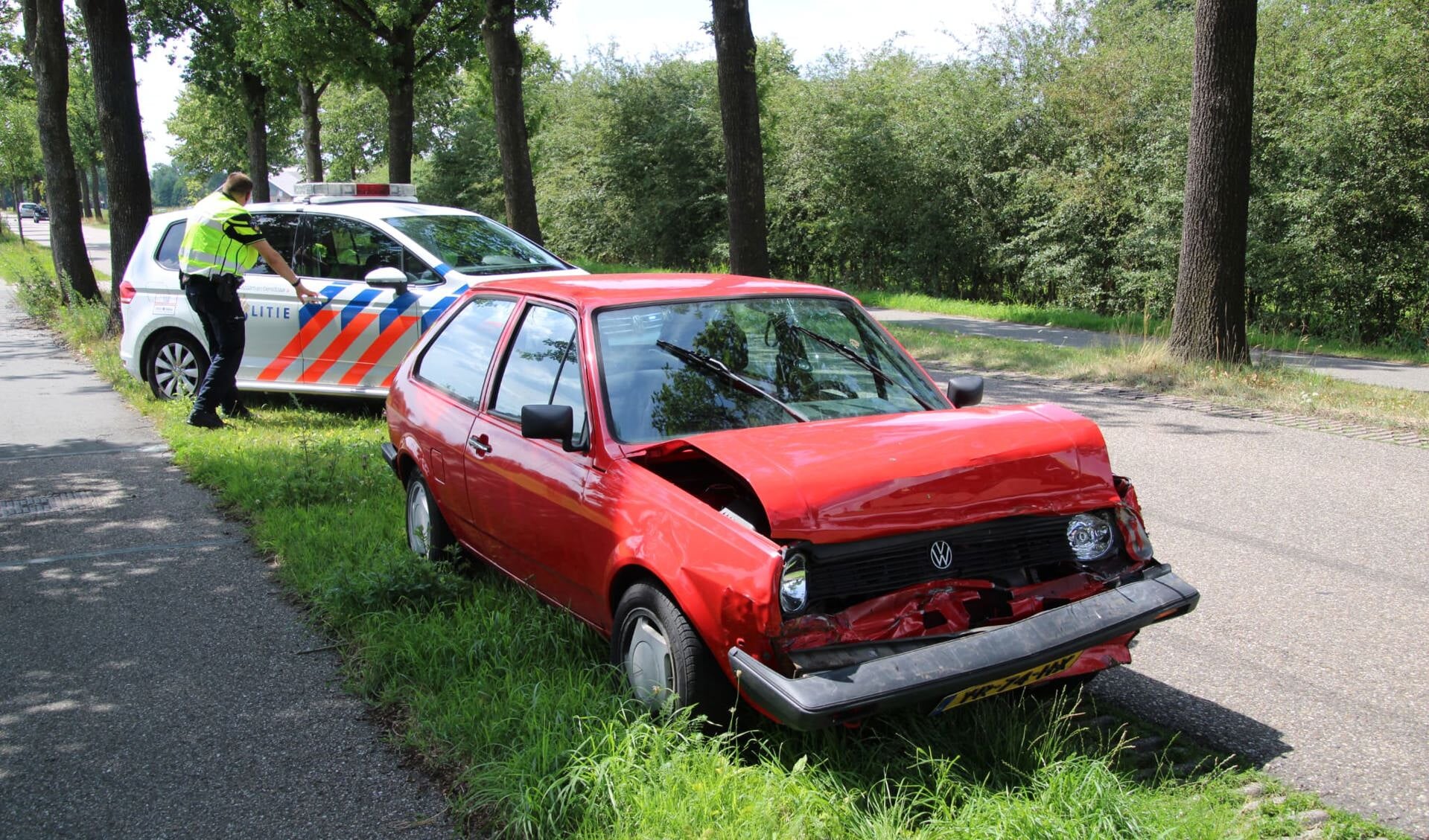 Gewonde En Veel Schade Bij Kop-staartaanrijding Barneveldsestraat ...