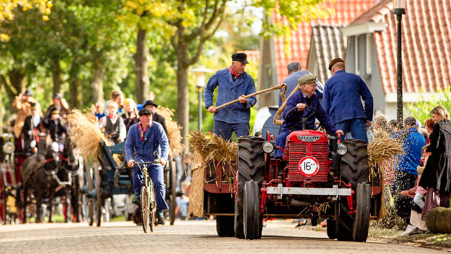 47e Flaeijelfeest met Steile wand, slipjacht en een bult met klompen
