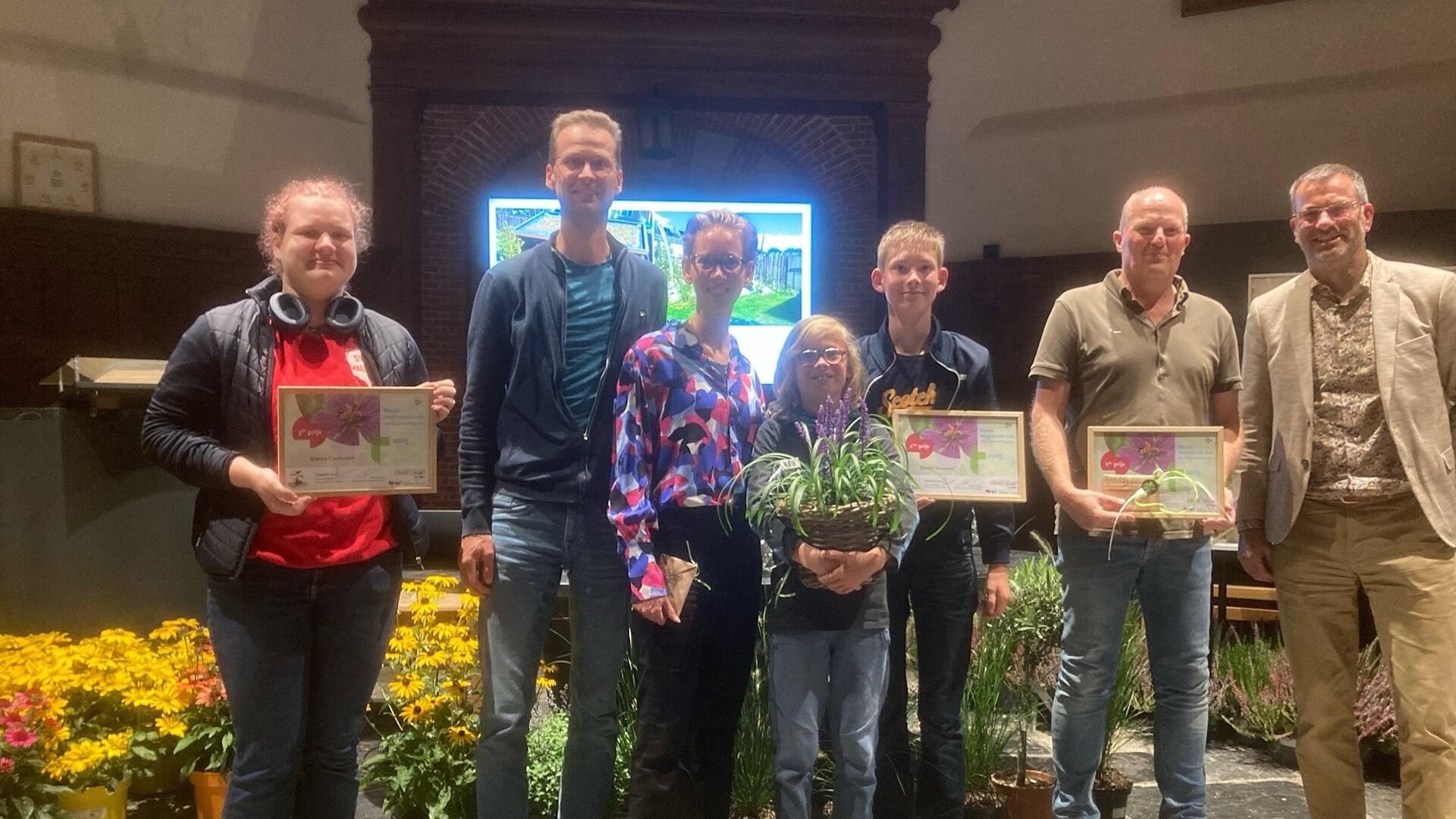 Familie Sinnema wint prijsvraag ‘Meest vergroende tuin’
