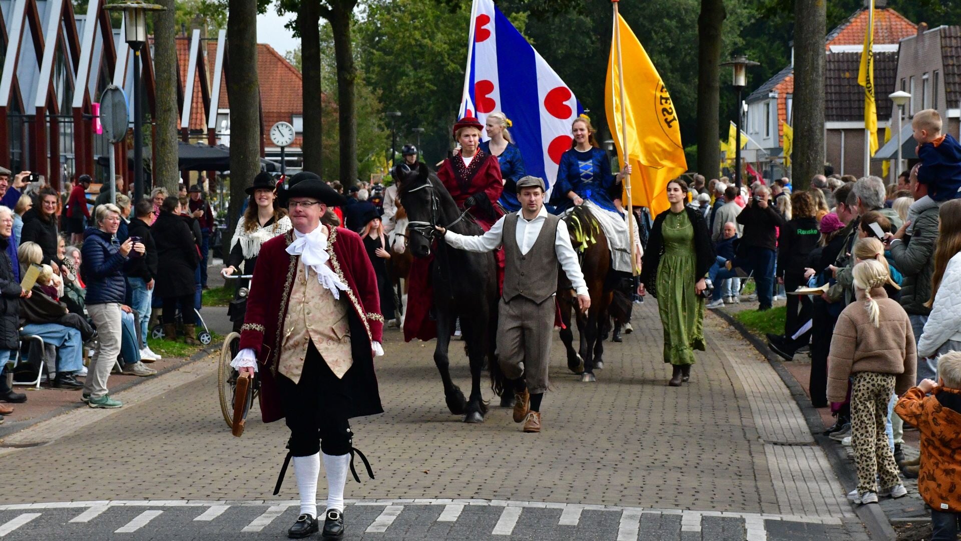 Boerenoptocht Flaeijelfeest trekt weer duizenden bezoekers (Foto’s)