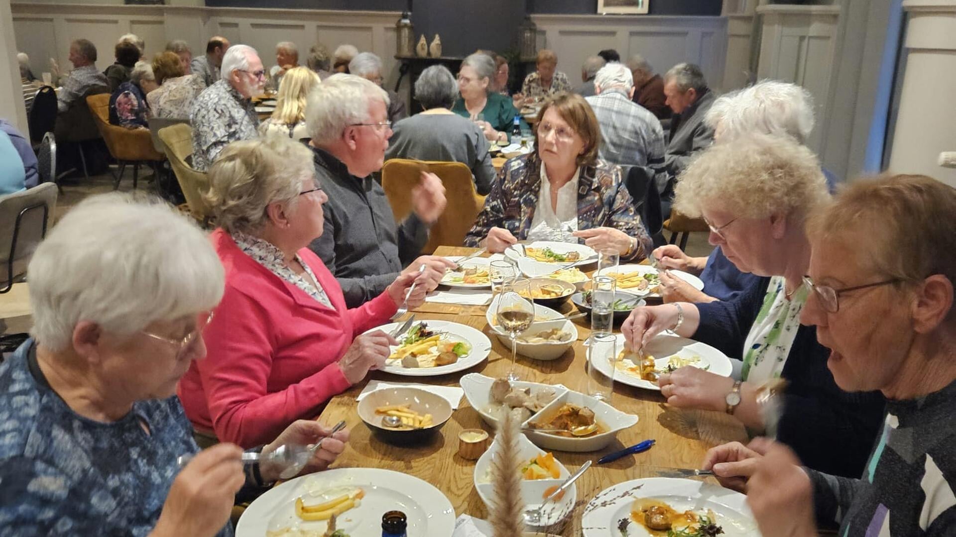 Seniorenvereniging Beek en Donk heeft weer heerlijk gegeten